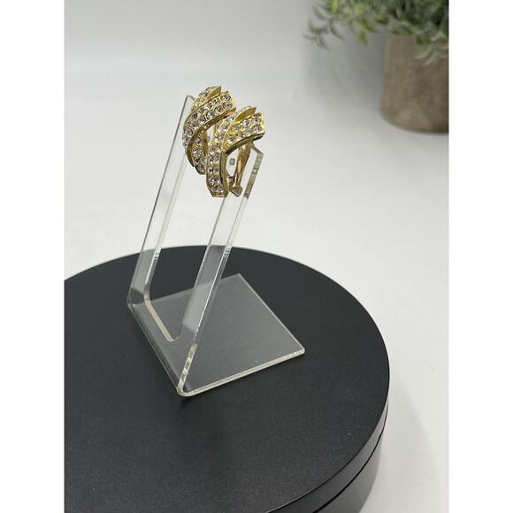 Vintage Estate Rhinestone Encrusted Pave Gold Tone X Shaped Clip On Earrings - Picture 10 of 10